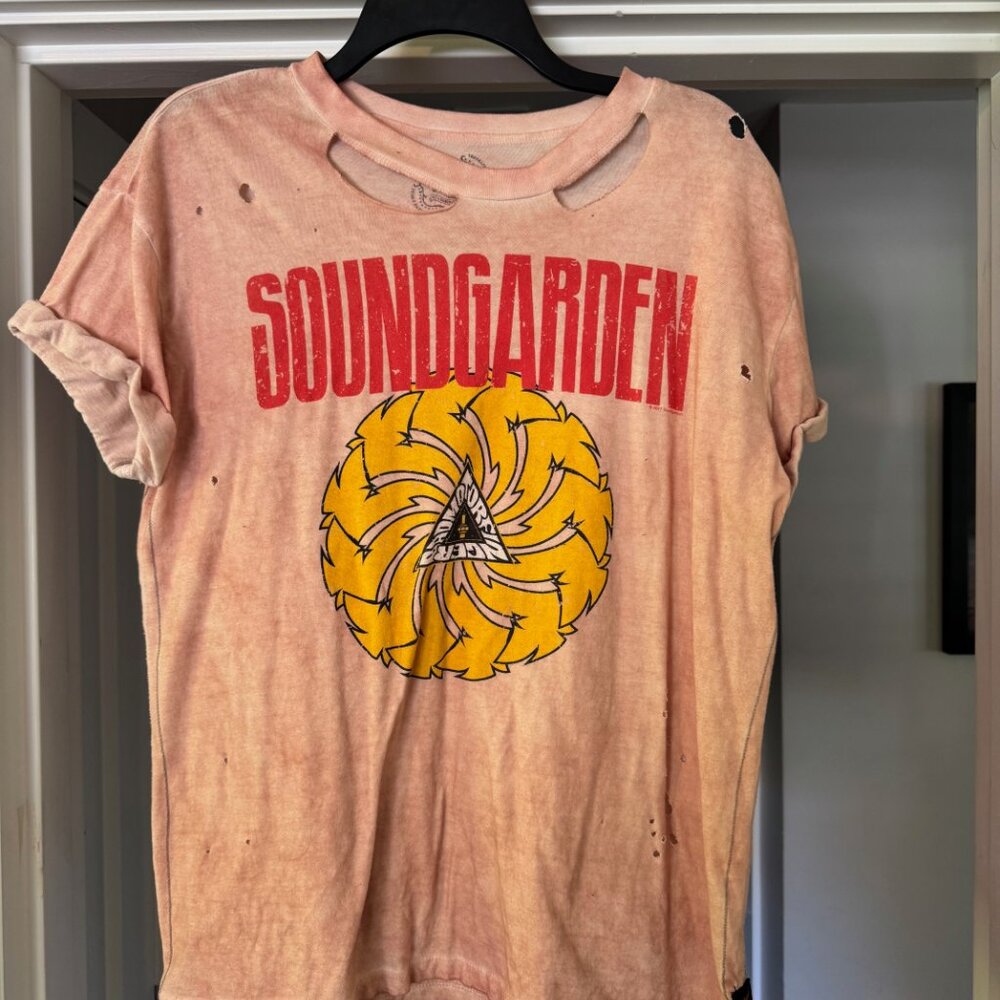Vintage Inspired Soundgarden Shirt - Trunk Ltd - Size Small